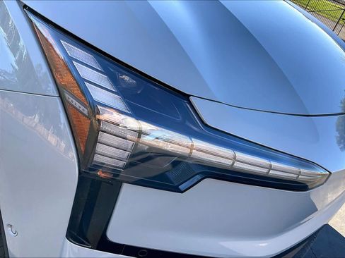 New 2026 Volvo EX30 Ultra w/ Climate Package image 33