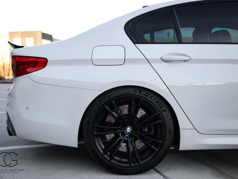 Used 2019 BMW M5 w/ Executive Package image 16