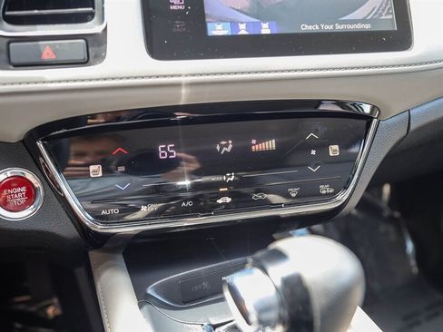 Used 2017 Honda HR-V EX image 31