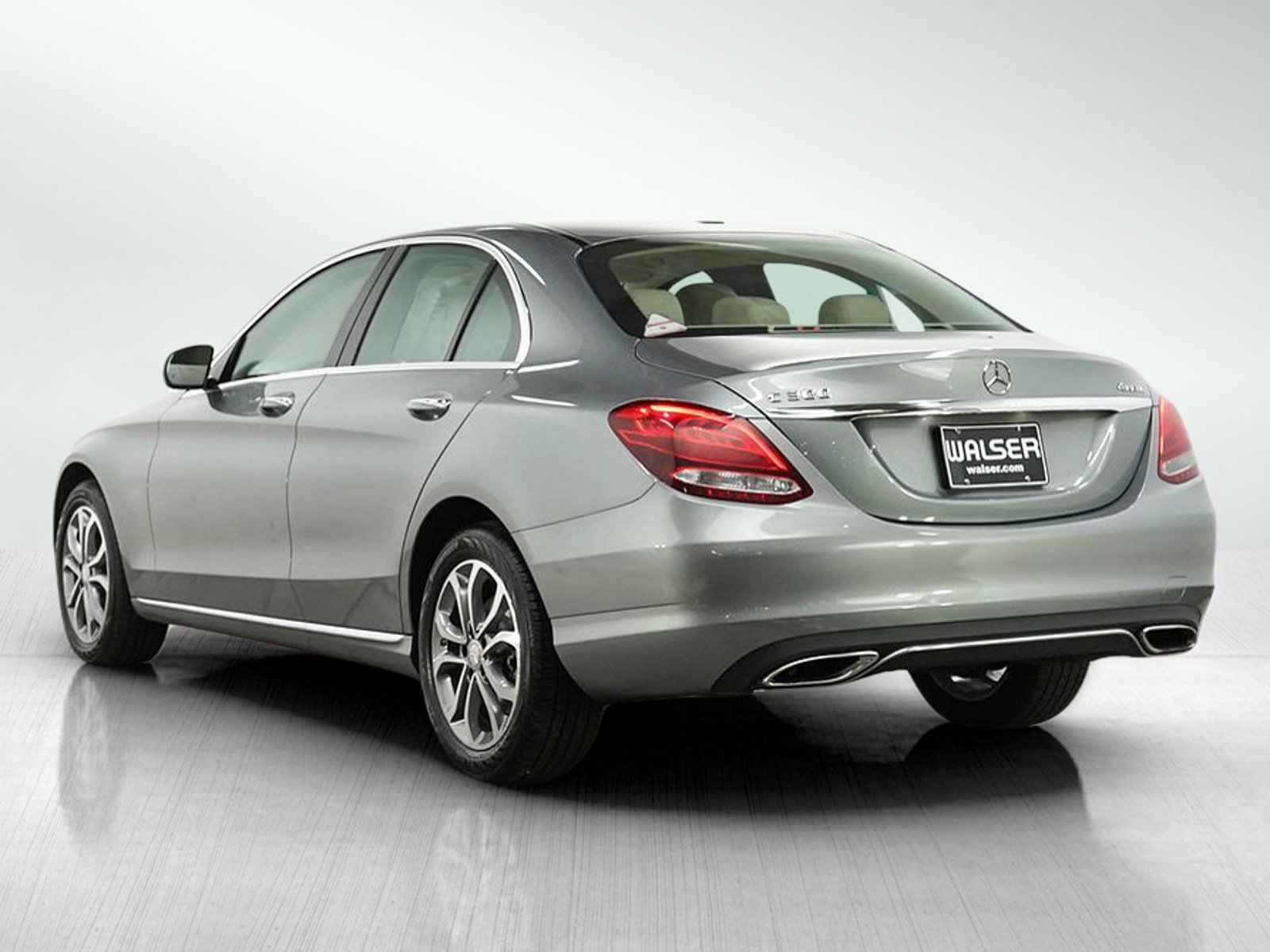 Used 2016 Mercedes-Benz C 300 4MATIC Sedan image 3