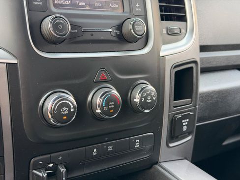 Used 2021 RAM 1500 Warlock AWD/4WD image 31