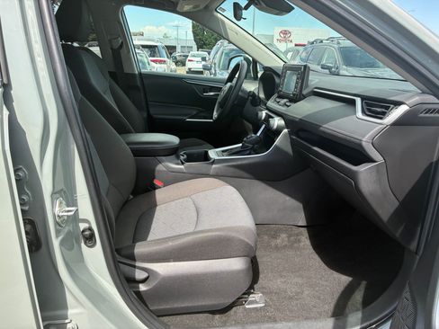 Used 2022 Toyota RAV4 XLE w/ Convenience Package AWD/4WD image 31