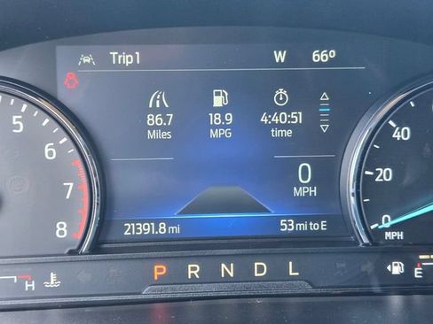 Certified 2022 Ford Explorer XLT w/ Equipment Group 202A AWD/4WD image 19