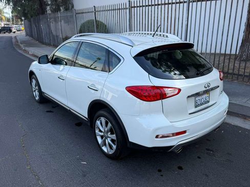 Used 2016 INFINITI QX50 AWD w/ Premium Package image 5