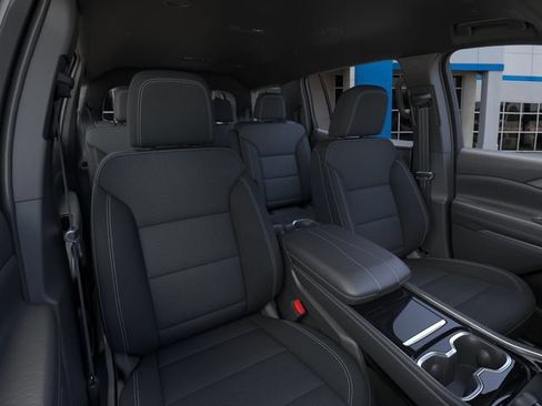 New 2027 Chevrolet Traverse LT w/ Midnight/Sport Edition FWD image 16