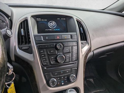 Used 2012 Buick Verano Convenience image 12