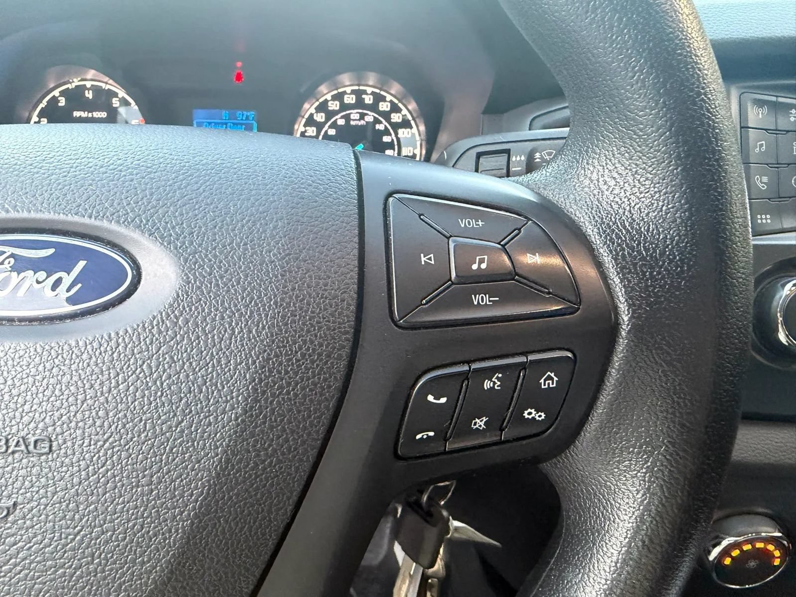 Used 2019 Ford Ranger XL w/ Equipment Group 101A Mid RWD image 27