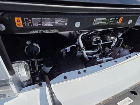 Used 2024 Chevrolet Brightdrop 600 w/ Commercial Equipment Package AWD/4WD image 17