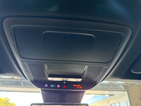 New 2026 GMC Acadia Elevation w/ Elevation Premium Package image 36