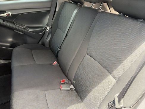 Used 2010 Toyota Matrix image 25