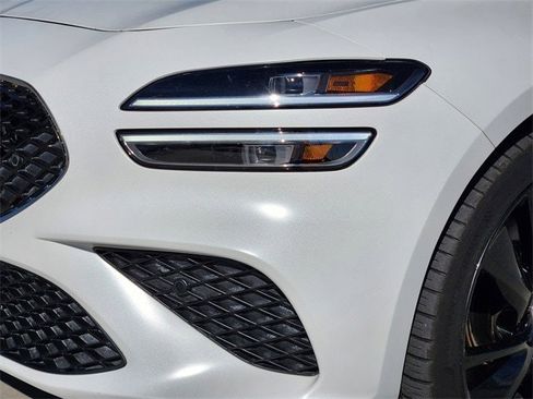 Used 2023 Genesis G70 3.3T w/ Sport Prestige Package image 5