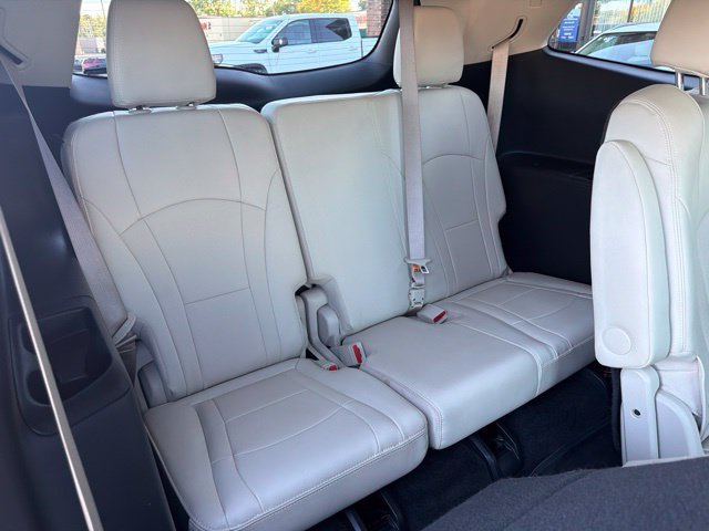 Certified 2024 Buick Enclave Essence w/ Sport Touring Edition AWD/4WD image 19