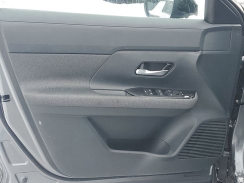 New 2026 Nissan Kicks SV image 8