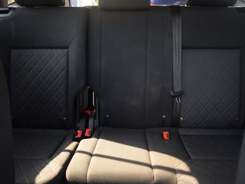 Used 2018 Volkswagen Atlas Launch Edition FWD image 16