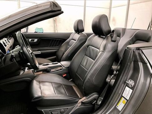 Used 2021 Ford Mustang Premium RWD image 24