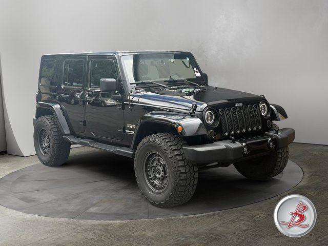 Used 2016 Jeep Wrangler Unlimited Sahara w/ Connectivity Group AWD/4WD image 1