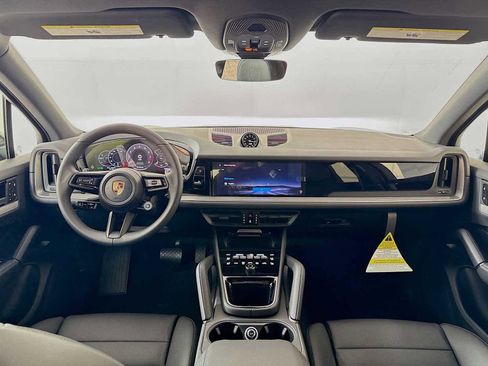 New 2026 Porsche Cayenne E-Hybrid image 36