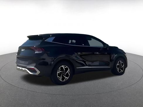 Used 2025 Kia Sportage LX FWD image 7