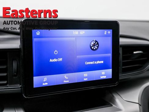 Used 2021 Ford Explorer XLT image 19