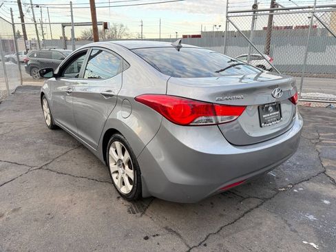 Used 2013 Hyundai Elantra Limited w/ Technology Pkg image 4