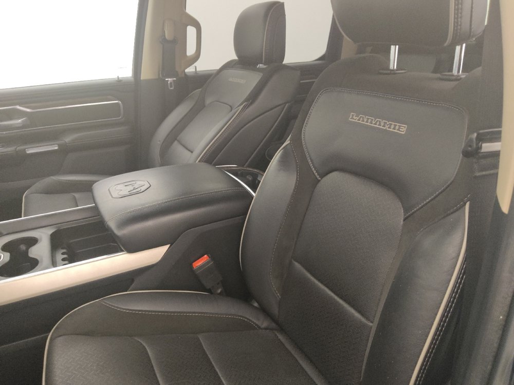 Used 2020 RAM 1500 Laramie RWD image 17