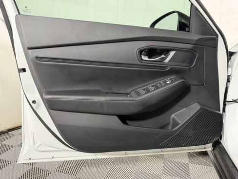 Used 2024 Honda Accord Sport image 11