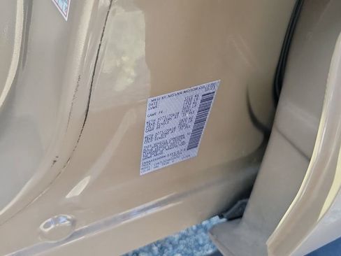 Used 2024 Nissan Titan PRO-4X w/ Pro-4x Convenience Package AWD/4WD image 26