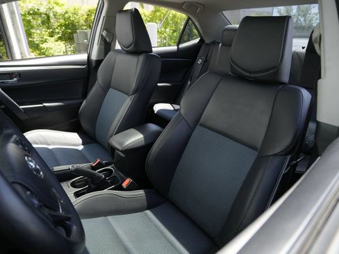 Used 2014 Toyota Corolla S FWD image 16