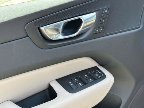 New 2026 Volvo XC60 B5 Core w/ Climate Package image 17