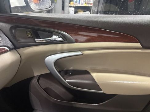 Used 2014 Buick Regal image 29