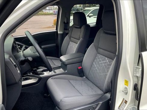 New 2026 Nissan Frontier SV w/ Tow Package image 10