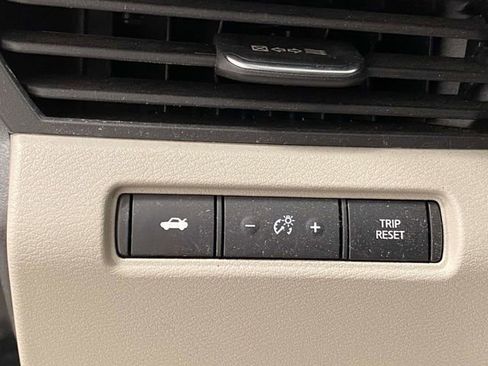 Used 2025 Nissan Altima 2.5 SV image 20