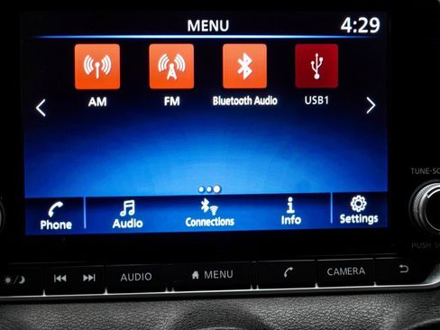 Used 2024 Nissan Sentra SV image 22