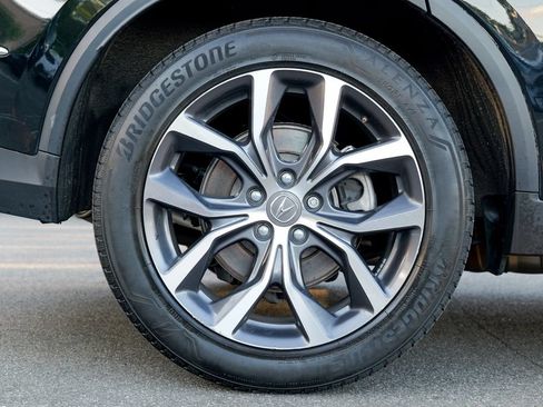 Used 2023 Acura MDX SH-AWD w/ Technology Package image 13