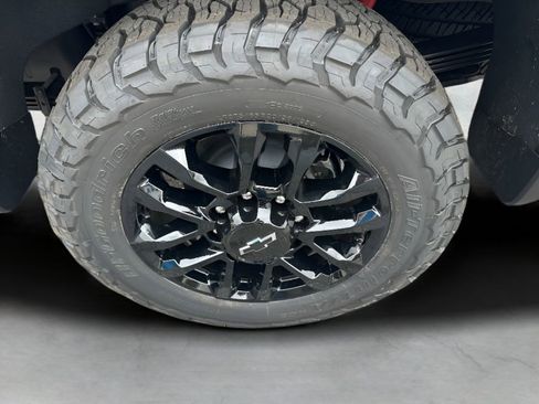 New 2026 Chevrolet Silverado 2500 LTZ w/ Trail Boss Package image 9