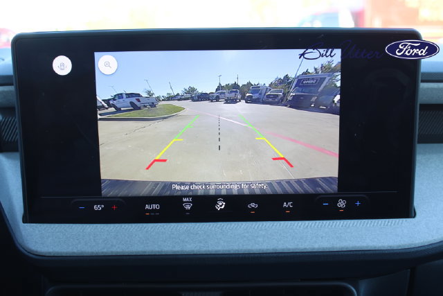 Used 2025 Ford Maverick XLT w/ Equipment Group 302A AWD/4WD image 18
