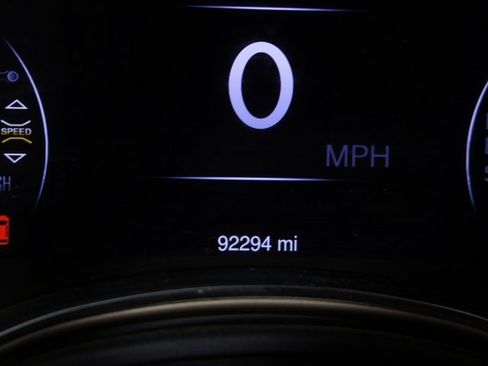 Used 2015 Jeep Grand Cherokee Limited image 10