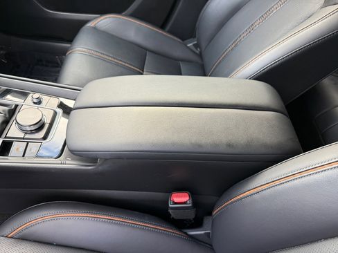 Certified 2025 MAZDA CX-50 AWD 2.5 Turbo w/ Premium Pkg image 14