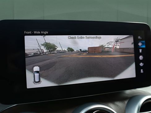 Used 2021 Mercedes-Benz GLC 300 4MATIC image 42