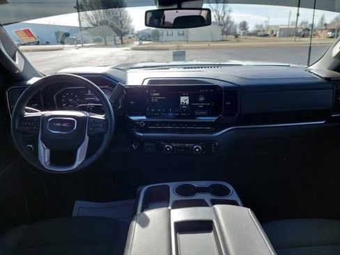 Used 2025 GMC Sierra 2500 SLE w/ SLE Value Package; image 2