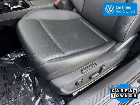 Certified 2022 Volkswagen ID.4 Pro S image 19