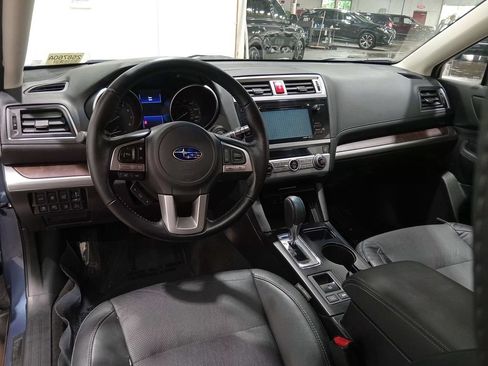 Used 2016 Subaru Outback 2.5i Limited AWD/4WD image 18