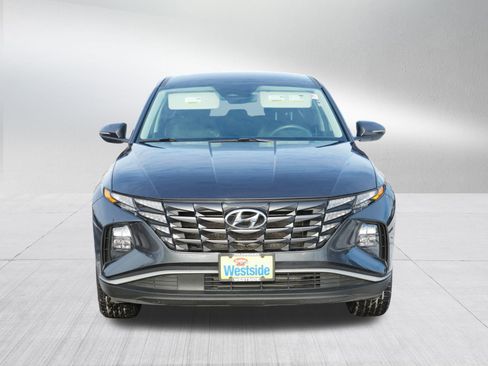 Used 2022 Hyundai Tucson SE image 2