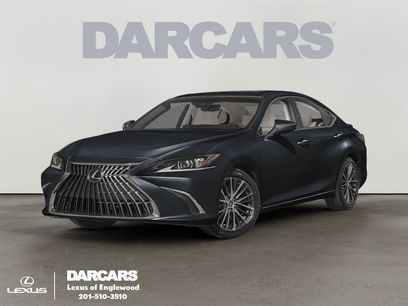 New 2025 Lexus ES 300h w/ Premium Package