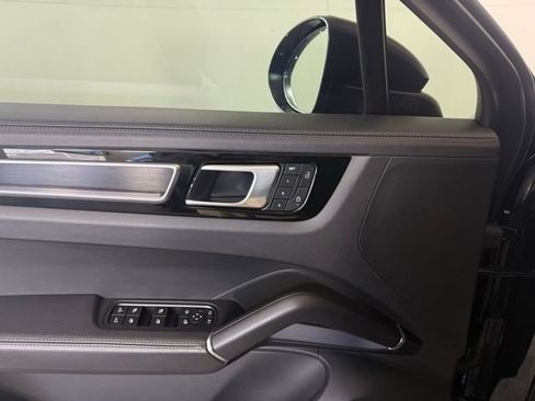 Used 2023 Porsche Cayenne GTS image 27