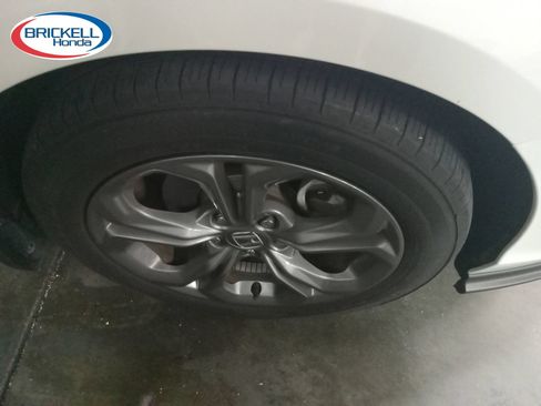 Used 2024 Honda Accord EX image 8