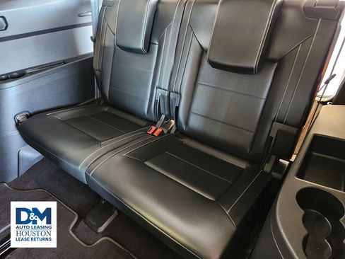 Used 2022 Volkswagen Atlas SE image 40