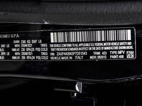 Used 2023 Alfa Romeo Stelvio Veloce AWD/4WD image 44