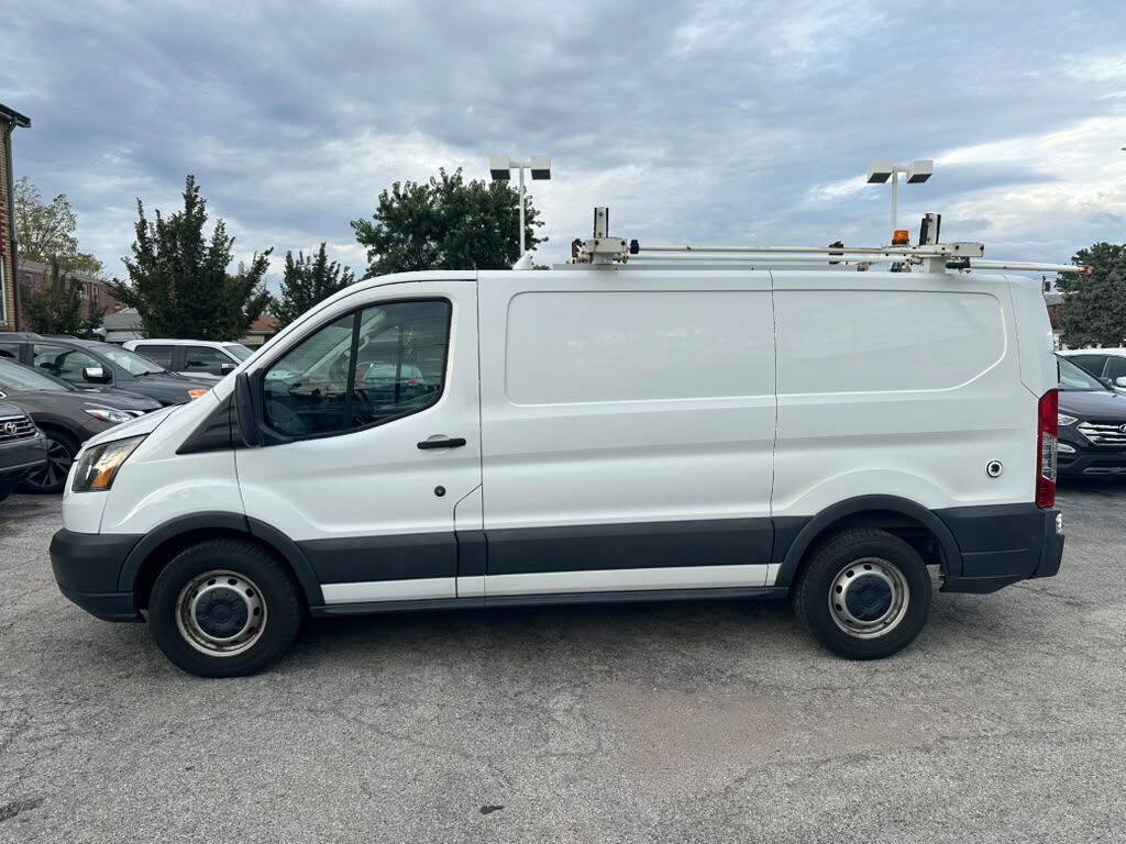 Used 2015 Ford Transit 150 130 Low Roof RWD image 5