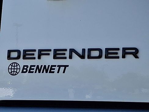 Certified 2025 Land Rover Defender 110 S AWD/4WD image 29